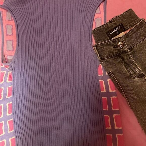 AUTHENTIC VINTAGE CHANEL PINK PURPLE ICONIC TOP & MATCHING DENIM SKIRT 36-38 - Picture 9 of 16